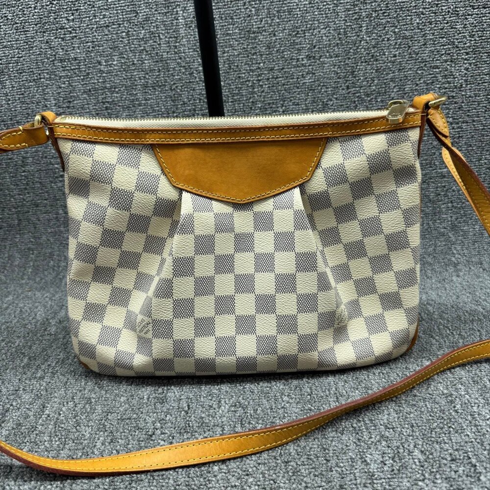 Louis Vuitton Siracusa PM Damier Azur Cross Body 799-071325 - Picture 3 of 16